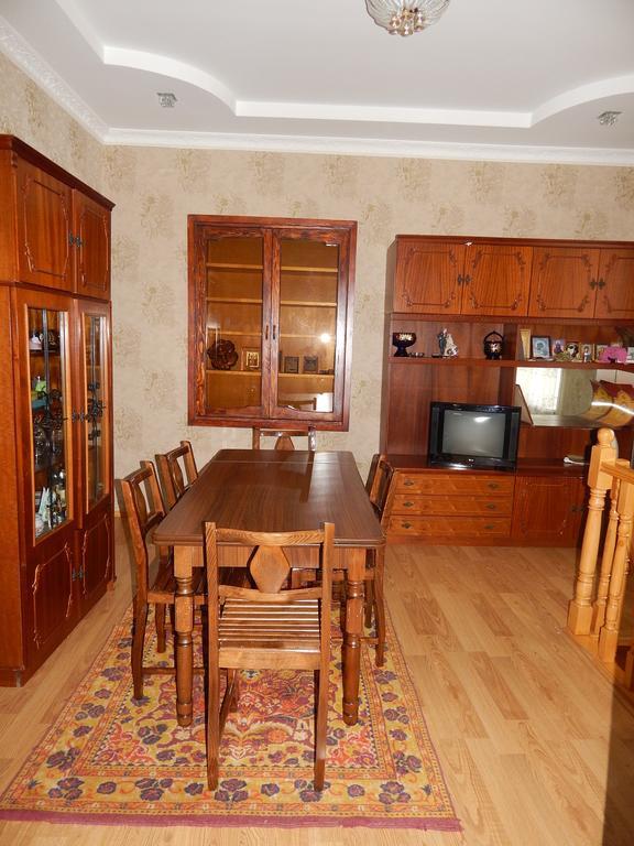Ineza's Guest House Kazbegi Exterior foto